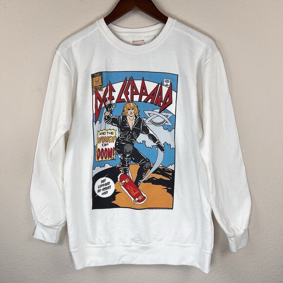 People of Leisure Def Leppard S Graphic Sweatshirt White Women - Picture 2 of 10